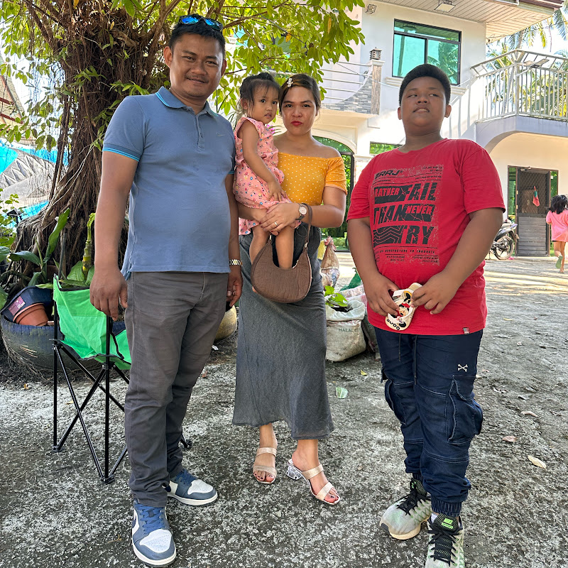Bandillo Family