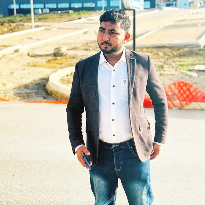 _Awais__