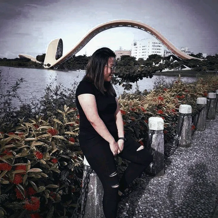 MhelAnie🇹🇼