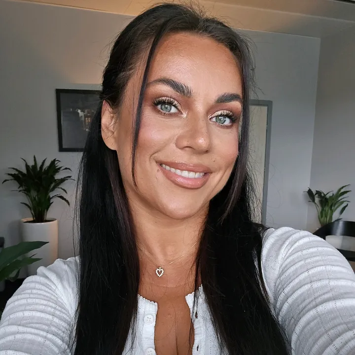Corinnemakeup