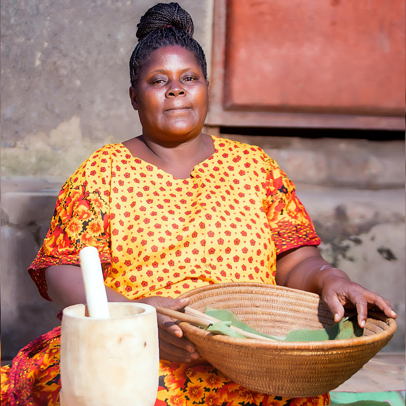 Mom's Village Kitchen