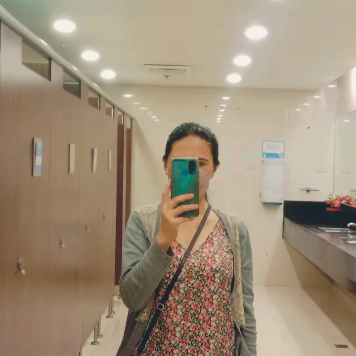 VANESANA ♌