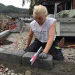 Elise Ravndal 🌱 hage 🌿 uterom