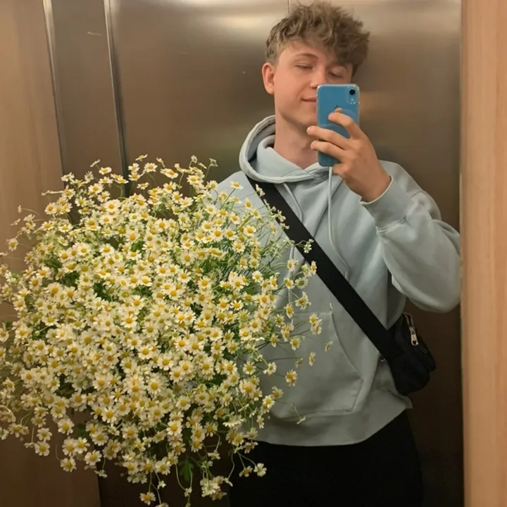 🤫FlowersLover🌸