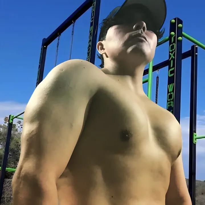 TOᖇIᗰᗩT