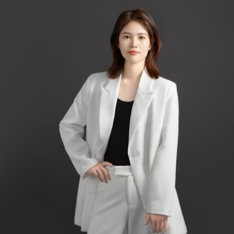 Zoe Chen