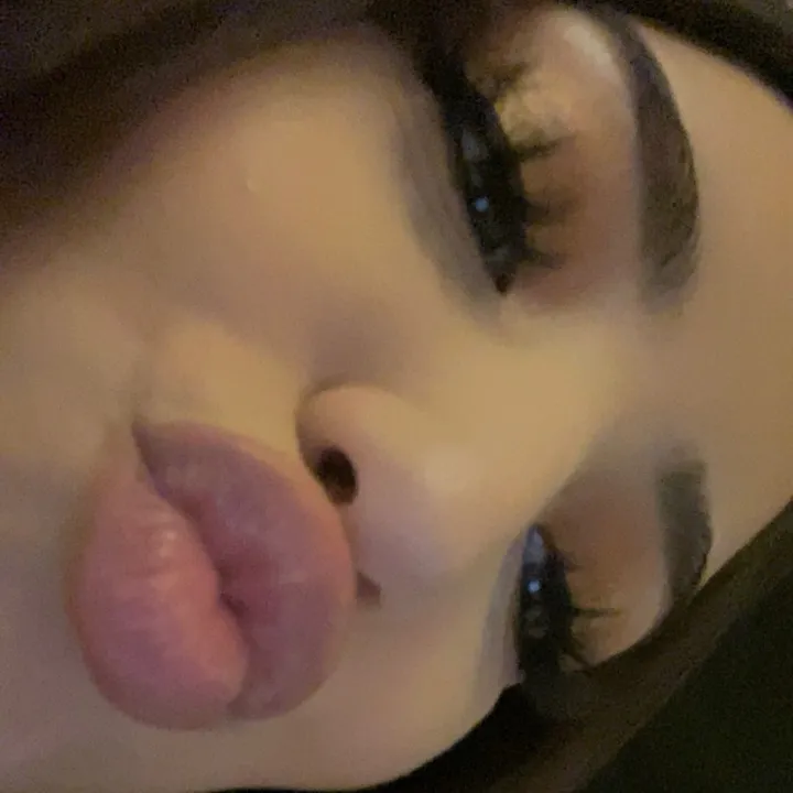 𝐴𝑙𝑖𝑠𝘩𝑎 𝑆𝑎𝑟𝑒𝑛𝑡𝑒𝑧