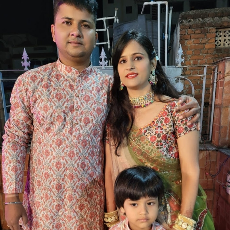 sourav family👪 and food lover