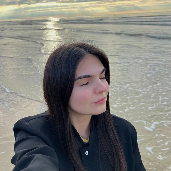 𝑳𝒂𝒖𝒓𝒊𝒂𝒏𝒆 🧃