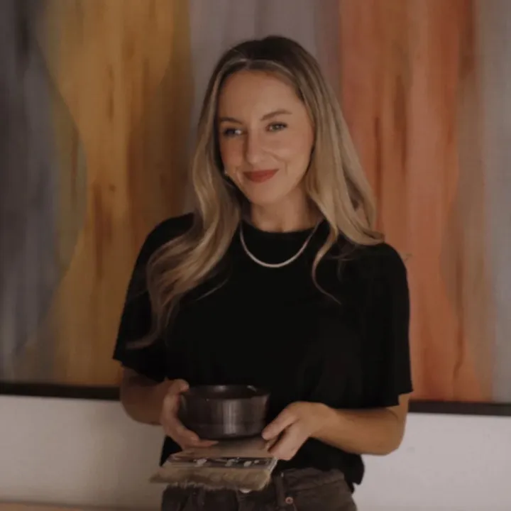 Allie Beckwith 🇨🇦 Artist