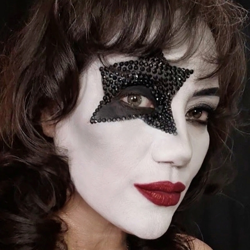Leni Prazeres Makeup