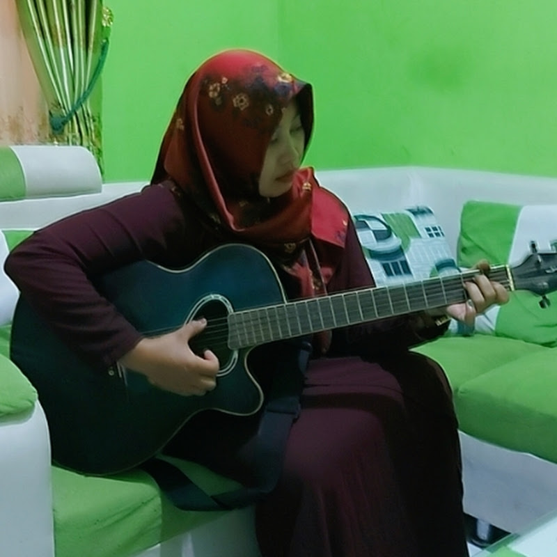 Dian Sahari 