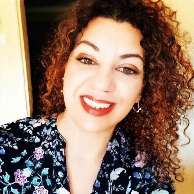 Sandra's Cozy Calm ASMR