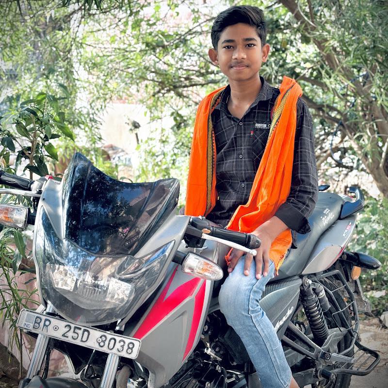 Abhishek vines