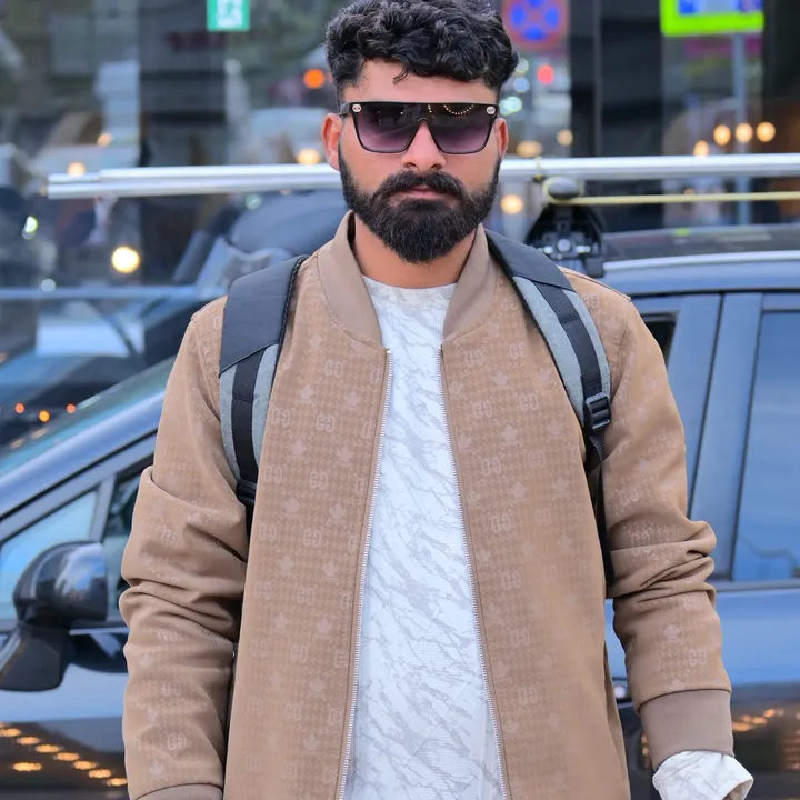 syedali5121🇬🇷🇪🇺