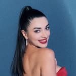 Lana Ave | Producer • Influencer • Author • Dubai