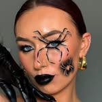 𝔈𝔪𝔪𝔞 𝔉𝔞𝔯𝔯𝔢𝔩𝔩