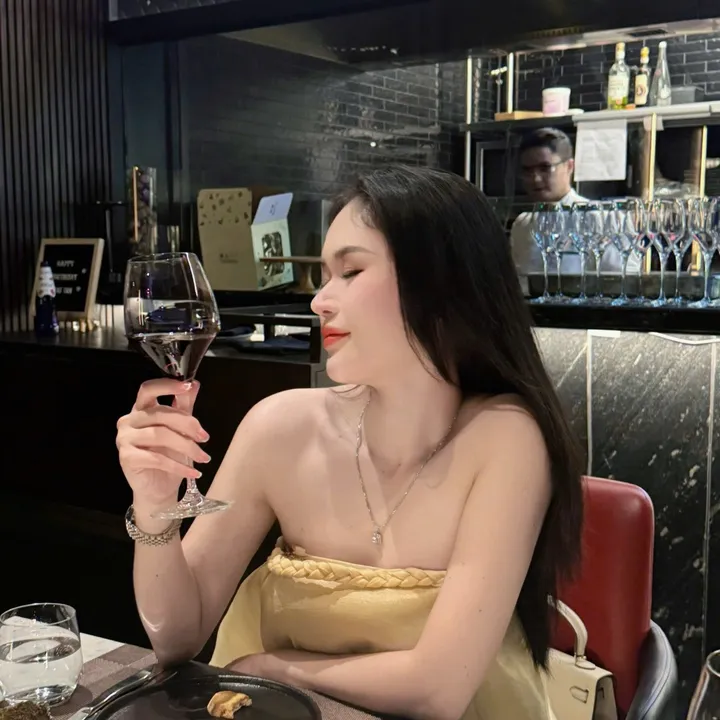 Minh Thư