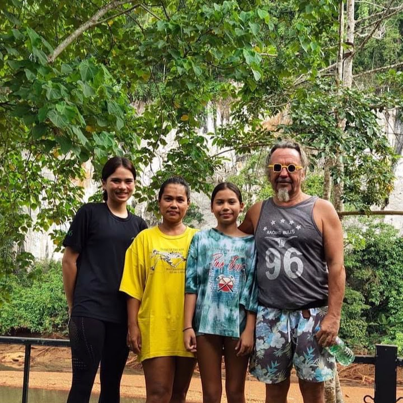 Die Moog Familie Ein bisschen Franken auf Phuket