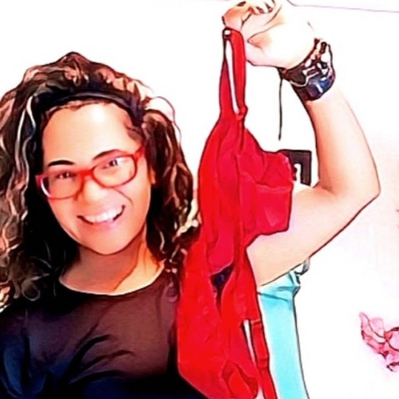 Resenha  Com a Clau