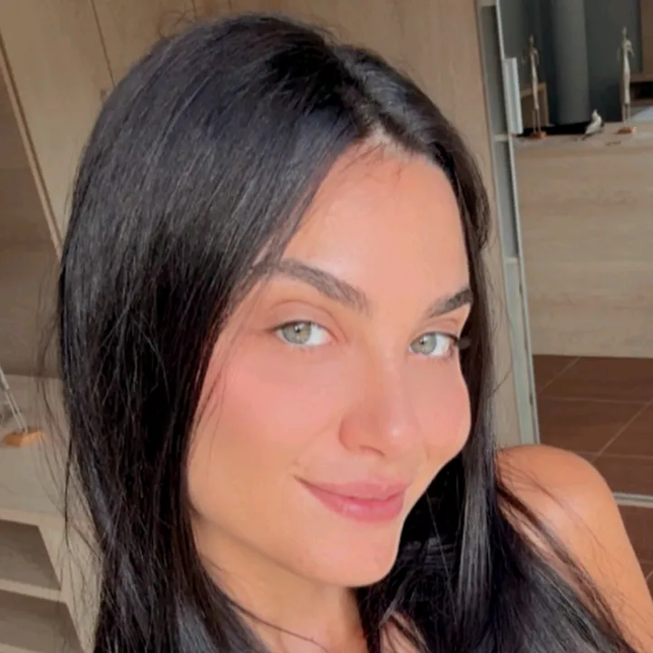 zoebaealvarez1