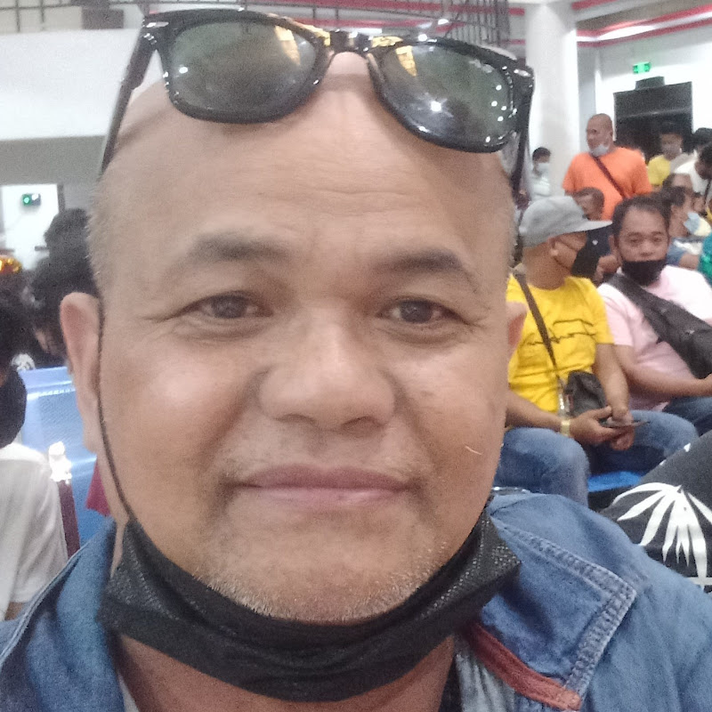 Joe Barbanida Vlogger