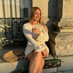 𝐿 𝒶 𝓊 𝓇 𝒶 🌻