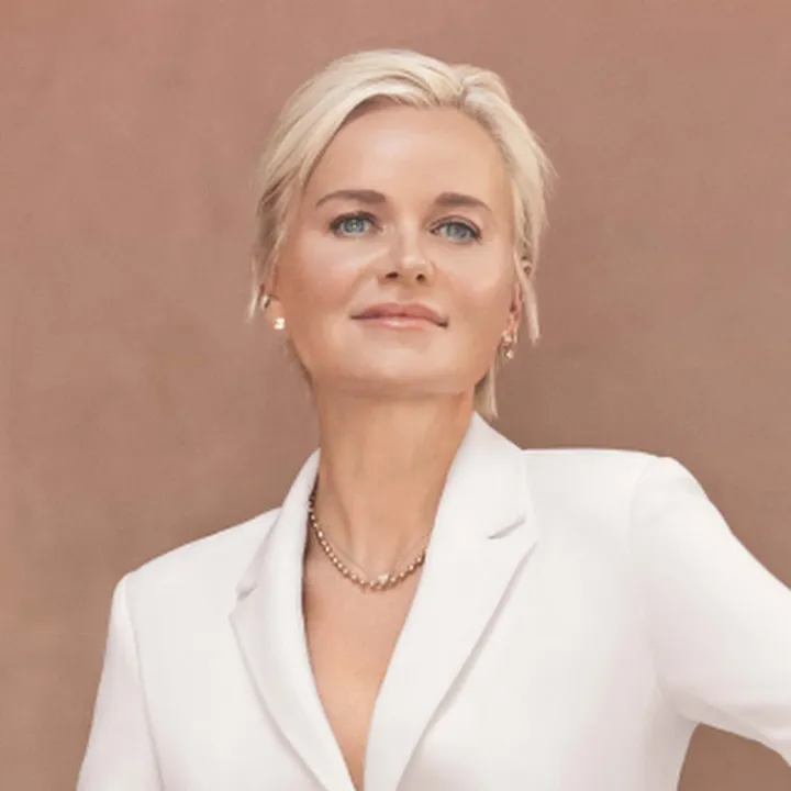 Dr Barbara Sturm