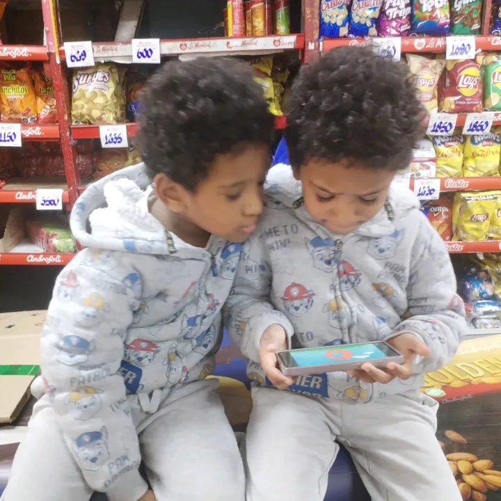 black David y Mateo @.com