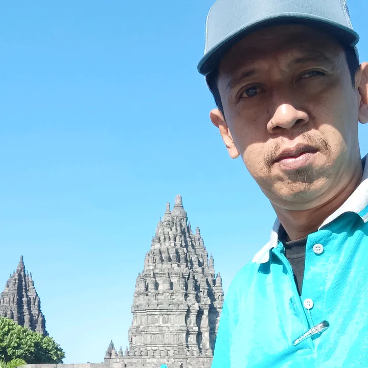 Andhi Surachman