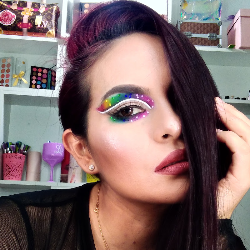 Liz Makeup
