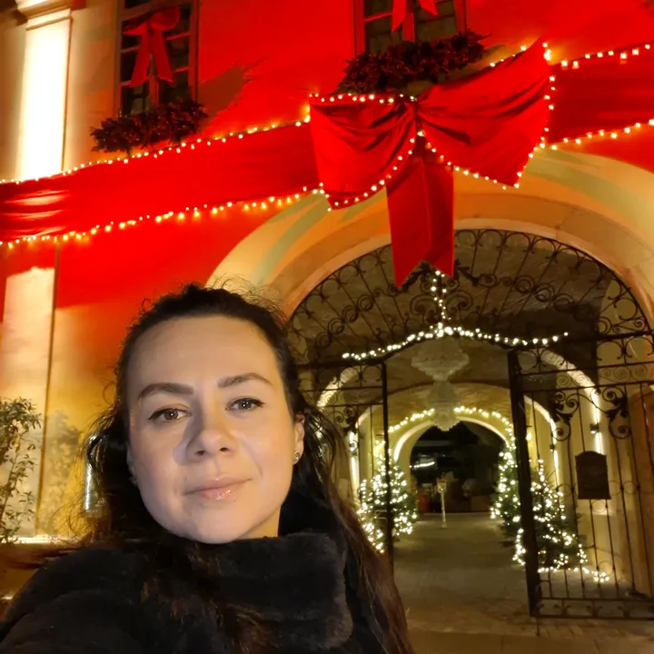 Cristina around the world