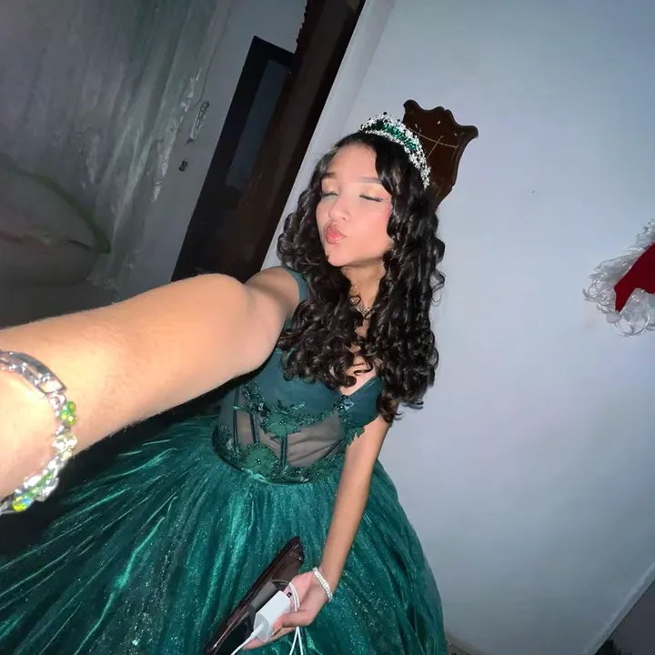 🦥.