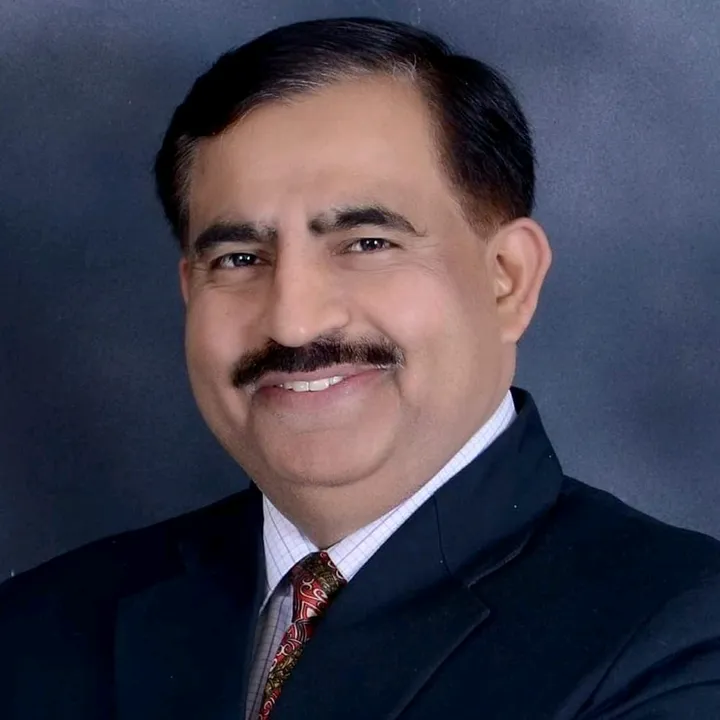 Dr.Tahir Nawaz