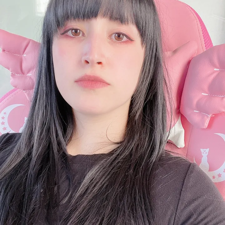 Hanna ૮ • ﻌ - ა