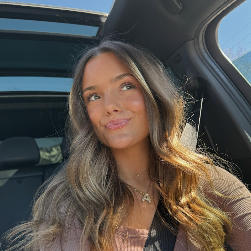 Ava Conti