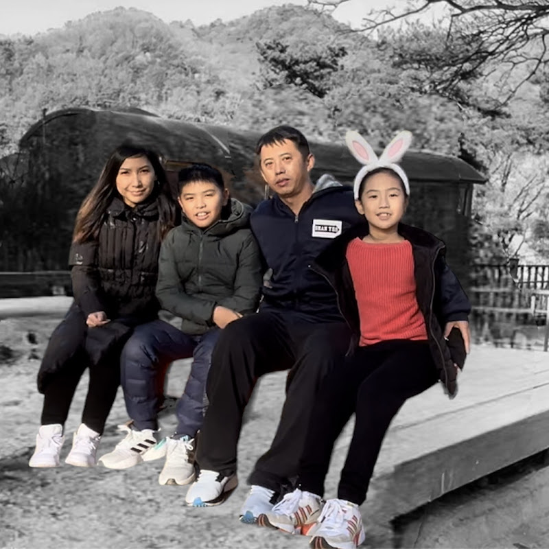 Zhou FamilySG