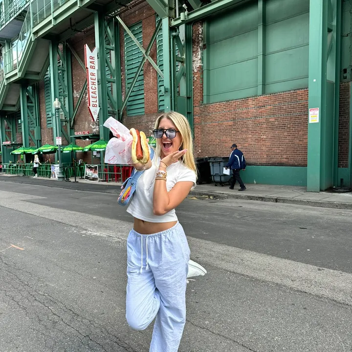 dumbblonde15