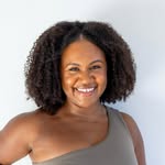 KELSEY ELLIS ✪ BODY POSITIVE FITNESS COACH