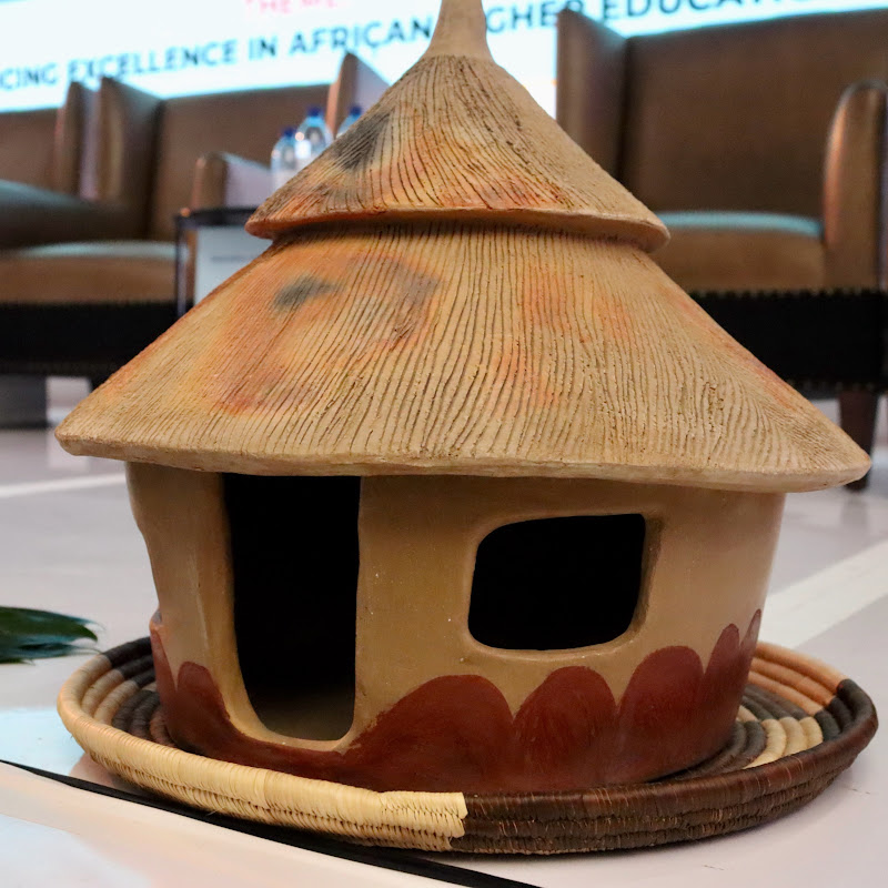 KOOLIKE DOCUMENTARY HOUSE