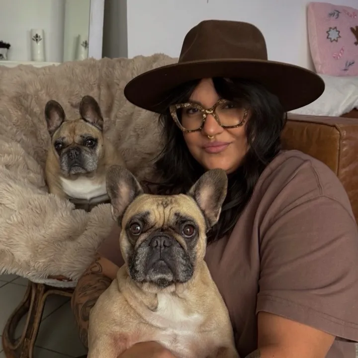 Marina🧸☕️🌲🐶Vanille&Canell🐶