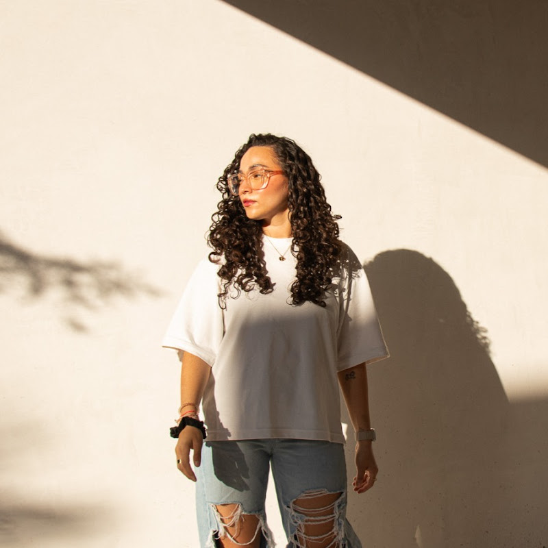 gabby flores