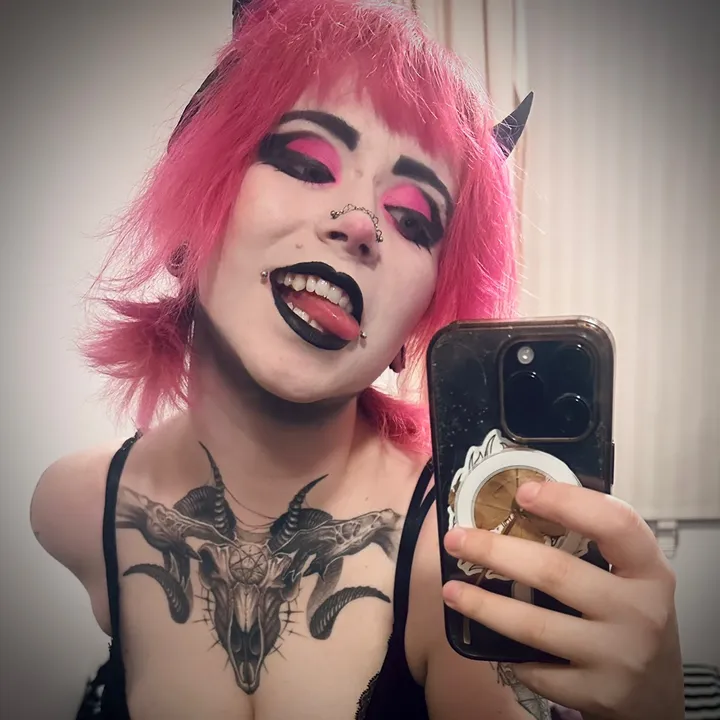 Dahlia Casper
