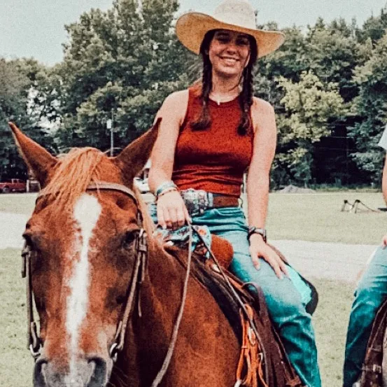 Kinley Brooke🏁⛰️🐴