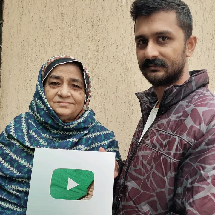 Khalifa 🇵🇰🇦🇪