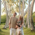 Claudia Ferreira • FAMILY LIFE & TRAVEL
