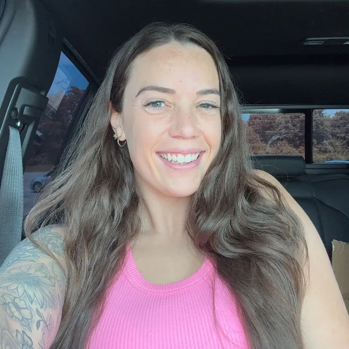 Alex🤍 Full Time RV Life | SMM