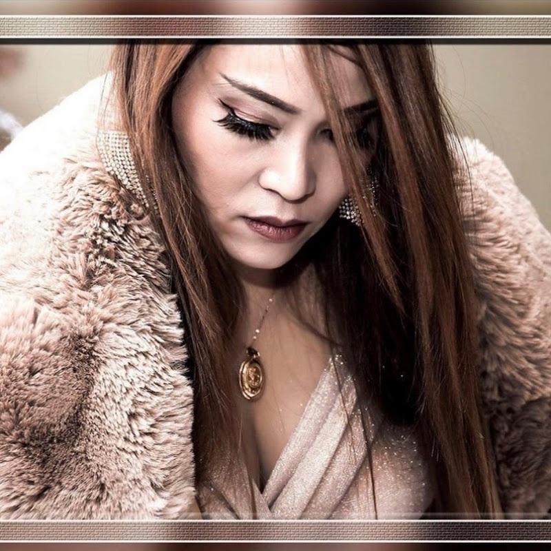 Madam Hikaw