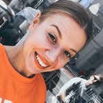 sabrina.at.gym | specialized on GLUTES 🍑