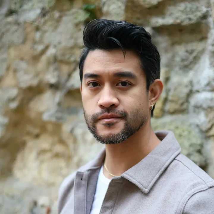 Andrew | Dad of 3 abroad